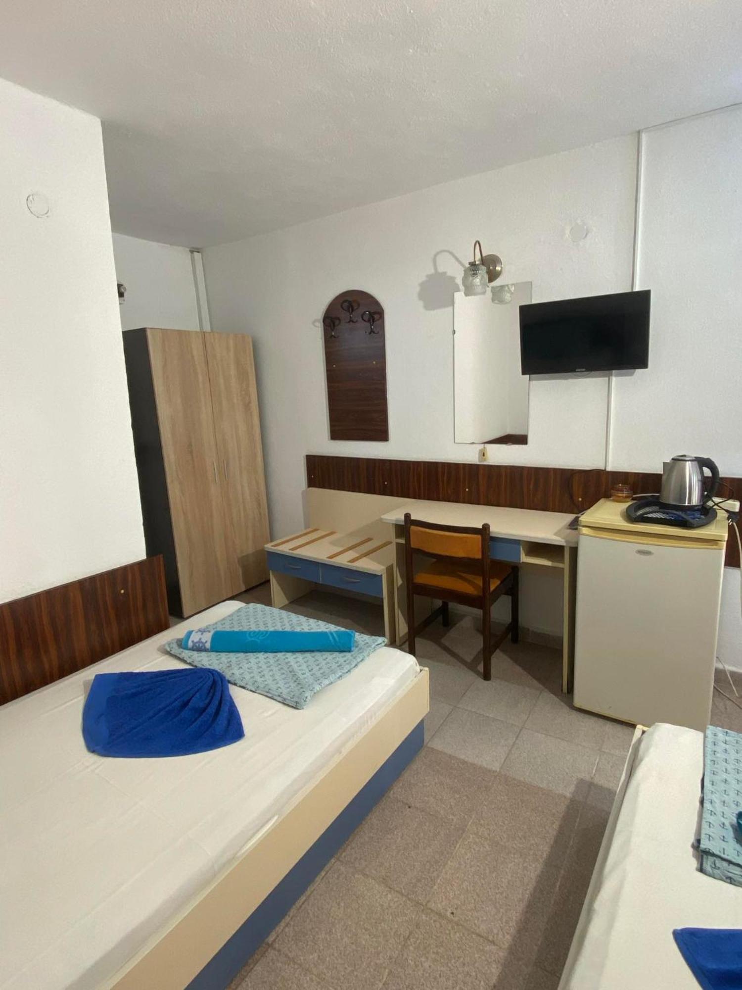Family Hotel Julian Kranevo Exteriér fotografie